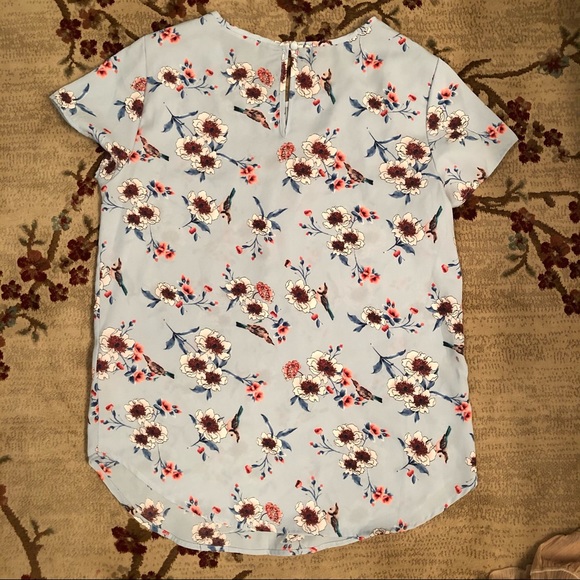 Le Lis M Blue Bird Print Top Blouse Shirt Sweet - Picture 2 of 4